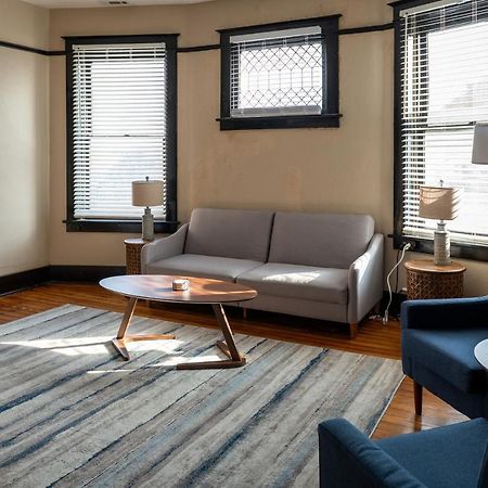 Updated 3 Bedroom Unit With Balcony! Cap-Girardeau Extérieur photo