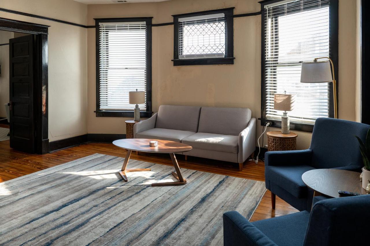 Updated 3 Bedroom Unit With Balcony! Cap-Girardeau Extérieur photo