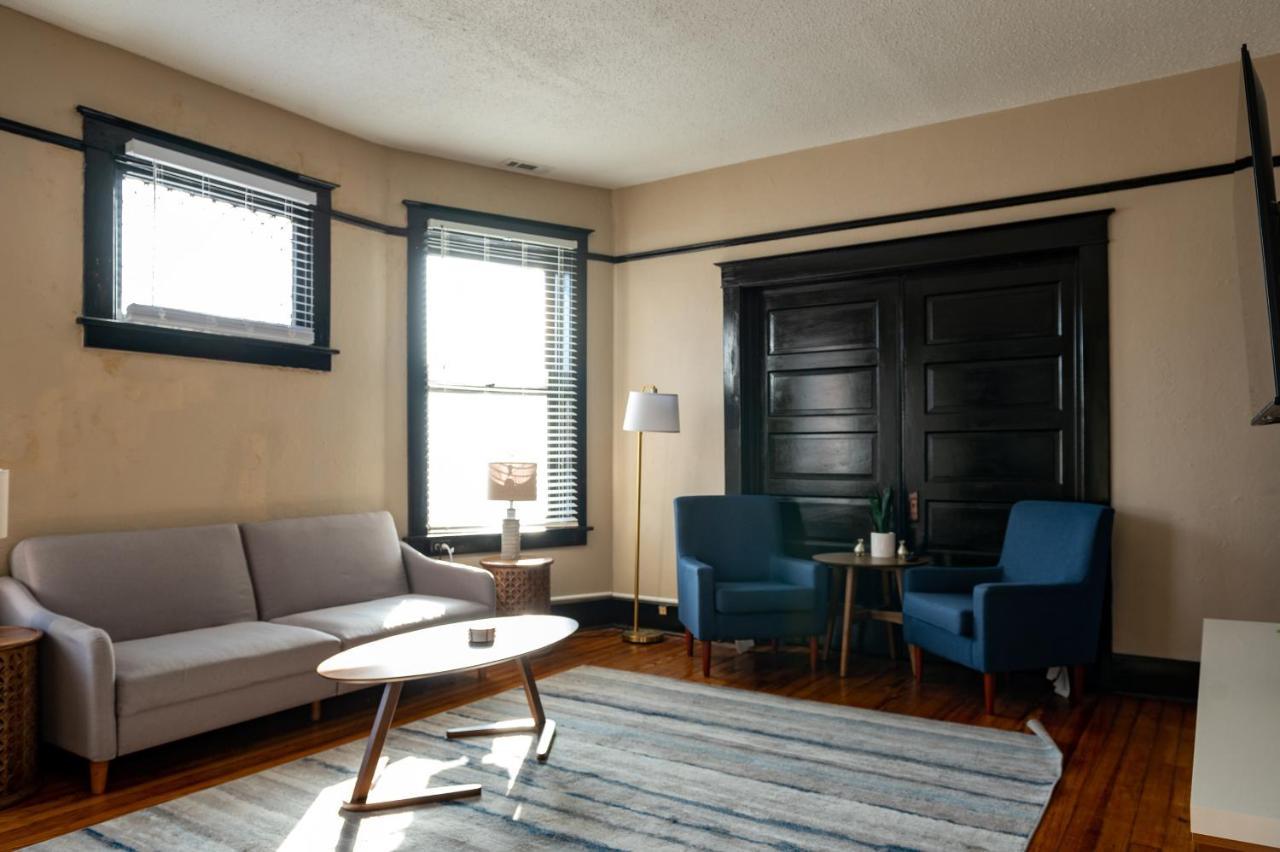 Updated 3 Bedroom Unit With Balcony! Cap-Girardeau Extérieur photo